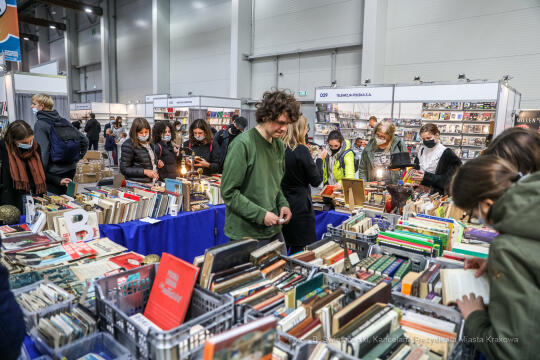 bs_211014_8152.jpg-Targi Książki, Majchrowski, Otwarcie
