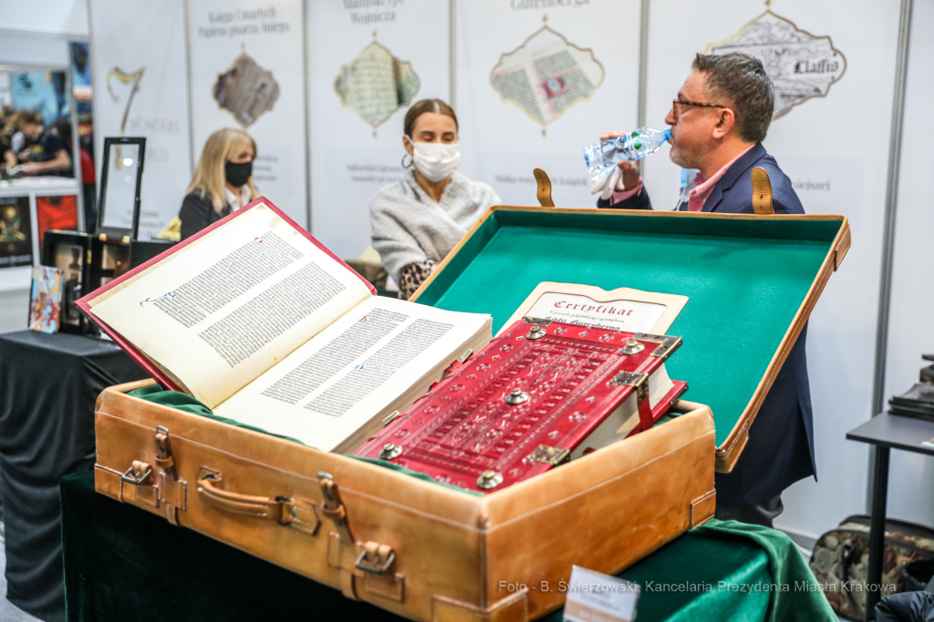 bs_211014_8185.jpg-Targi Książki, Majchrowski, Otwarcie  Autor: B. Świerzowski