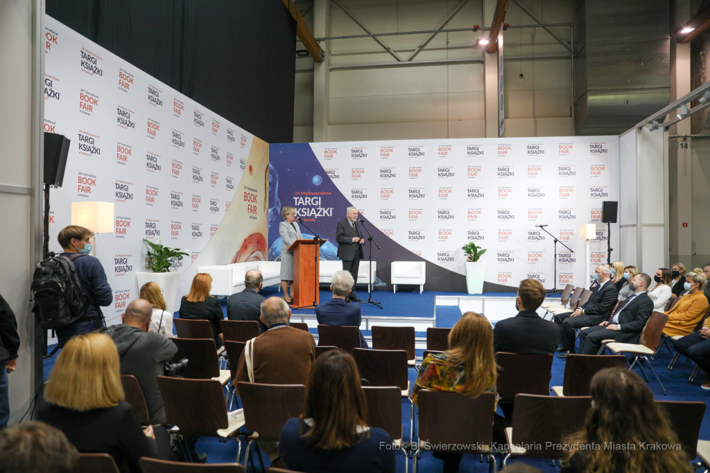 bs_211014_8306.jpg-Targi Książki, Majchrowski, Otwarcie  Autor: B. Świerzowski