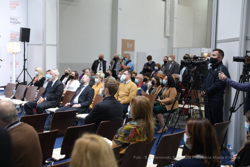 bs_211014_8313.jpg-Targi Książki, Majchrowski, Otwarcie  Autor: B. Świerzowski