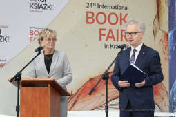 bs_211014_8321.jpg-Targi Książki, Majchrowski, Otwarcie