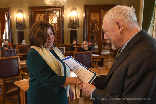 1818jpg.jpg-Nagrody dla nauczycieli - tura I