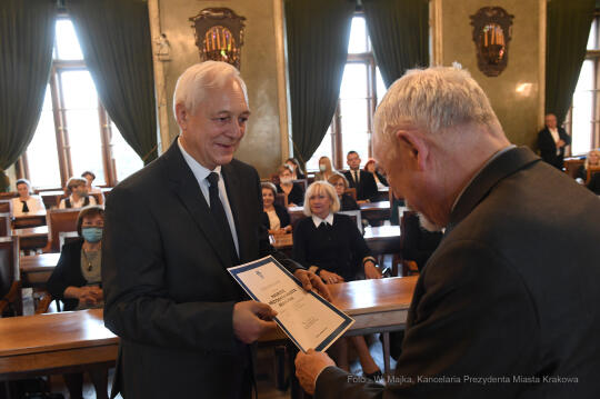 2828jpg.jpg-Nagrody dla nauczycieli - tura I