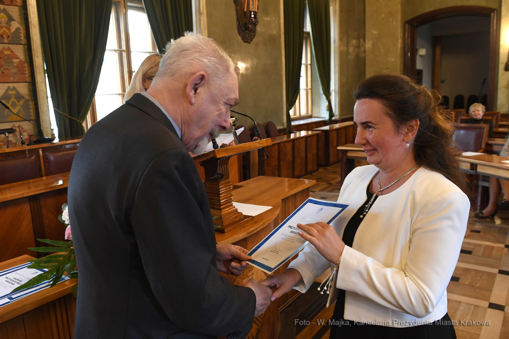 4343jpg.jpg-Nagrody dla nauczycieli - tura I  Autor: W. Majka