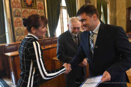 4646jpg.jpg-Nagrody dla nauczycieli - tura I