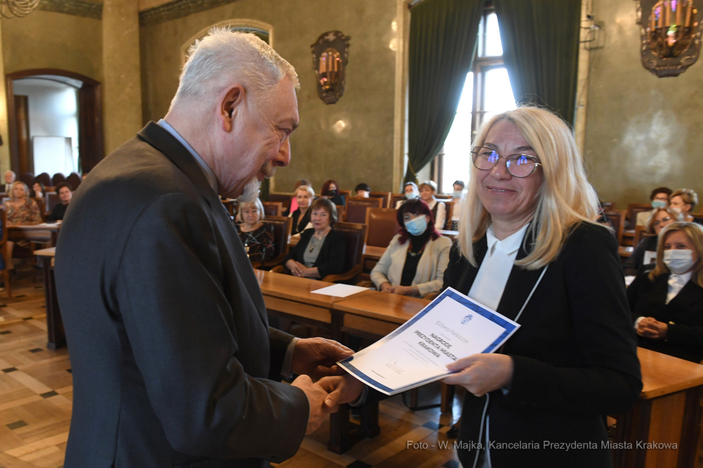 5454jpg.jpg-Nagrody dla nauczycieli - tura I  Autor: W. Majka