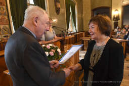 5757jpg.jpg-Nagrody dla nauczycieli - tura I