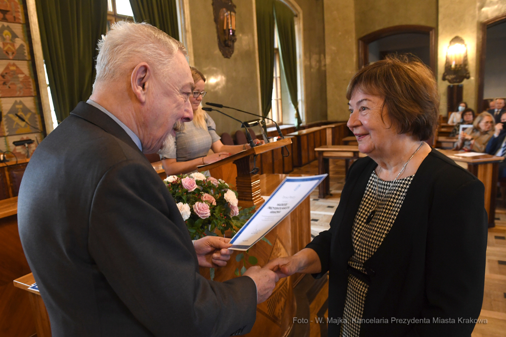 5757jpg.jpg-Nagrody dla nauczycieli - tura I  Autor: W. Majka