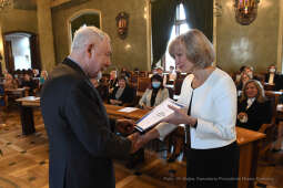 6565jpg.jpg-Nagrody dla nauczycieli - tura I