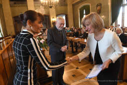 6666jpg.jpg-Nagrody dla nauczycieli - tura I