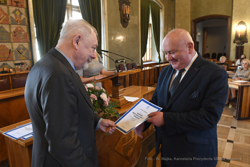 7373jpg.jpg-Nagrody dla nauczycieli - tura I  Autor: W. Majka