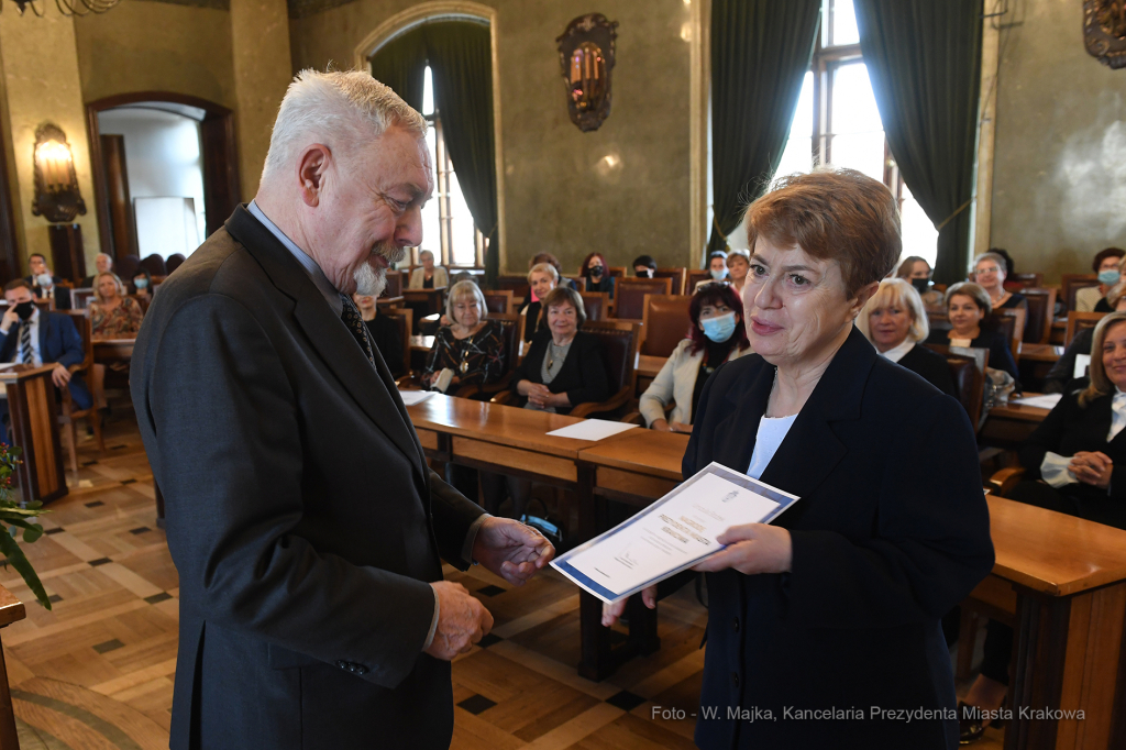 7474jpg.jpg-Nagrody dla nauczycieli - tura I  Autor: W. Majka