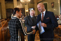 8282jpg.jpg-Nagrody dla nauczycieli - tura I