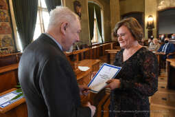 8686jpg.jpg-Nagrody dla nauczycieli - tura I