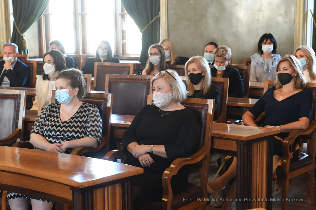 033jpg.jpg-Nauczyciel z Pasją  Autor: W. Majka