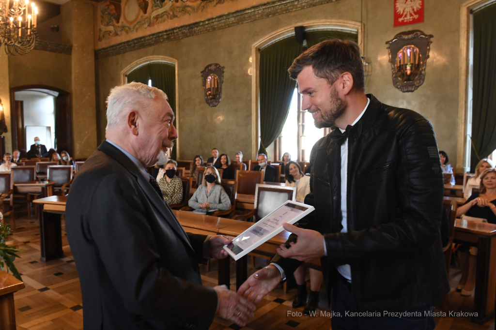 1717jpg.jpg-Nauczyciel z Pasją  Autor: W. Majka