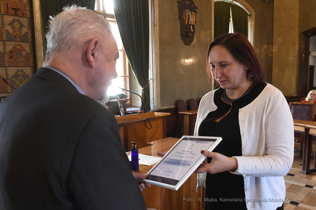 2121jpg.jpg-Nauczyciel z Pasją  Autor: W. Majka