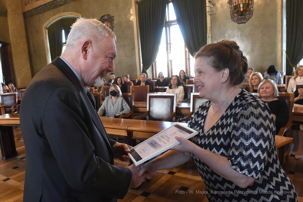 2727jpg.jpg-Nauczyciel z Pasją  Autor: W. Majka