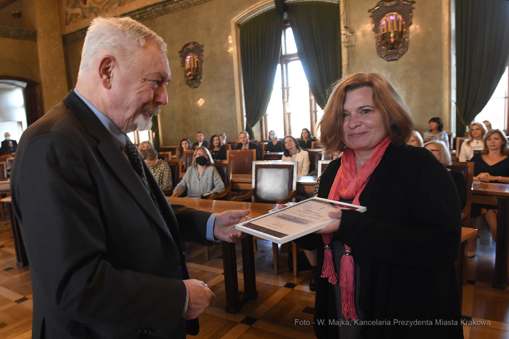 5151jpg.jpg-Nauczyciel z Pasją  Autor: W. Majka