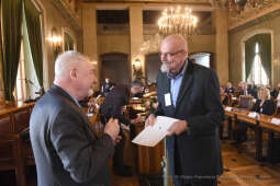 044jpg.jpg-Rada Strategii