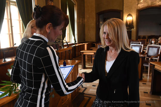 4747jpg.jpg-nagrody dla nauczycieli