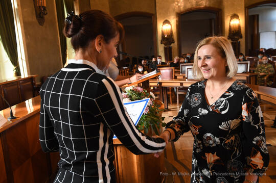 044jpg.jpg-Nagrody dla nauczvycieli - tyra IV