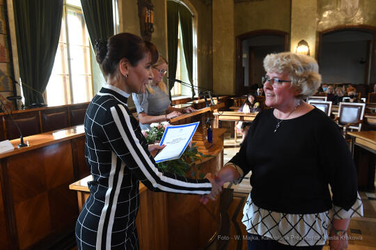 088jpg.jpg-Nagrody dla nauczvycieli - tyra IV