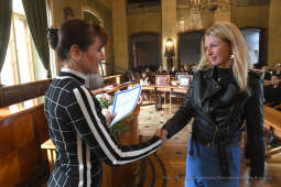 4949jpg.jpg-Nagrody dla nauczvycieli - tyra IV