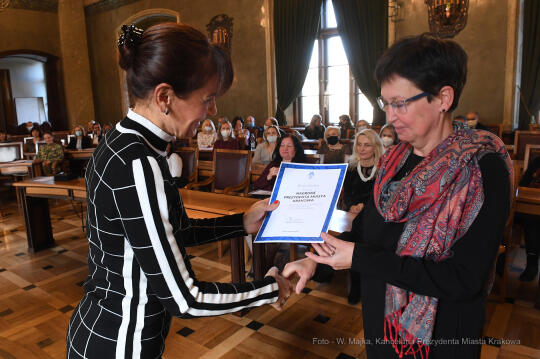 5656jpg.jpg-Nagrody dla nauczvycieli - tyra IV