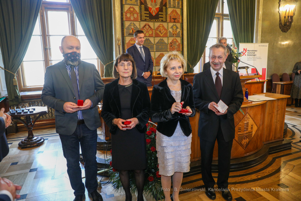 bs_211016_8894.jpg-Jubileusz, Narodowy Instytut Onkologii, Kulig  Autor: B. Świerzowski