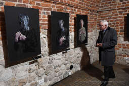 055jpg.jpg-Otwarcie ekspozycji Leszka Sobockiego „Portrety krakowian”