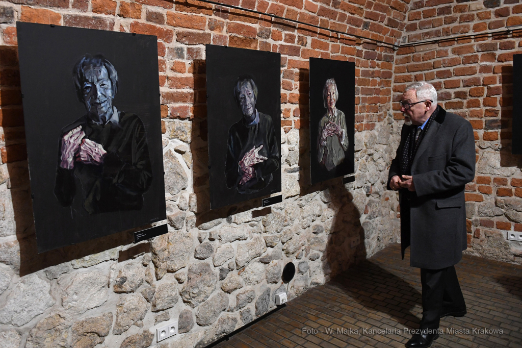 055jpg.jpg-Otwarcie ekspozycji Leszka Sobockiego „Portrety krakowian”  Autor: W. Majka