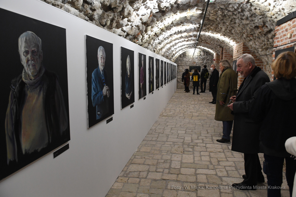 077jpg.jpg-Otwarcie ekspozycji Leszka Sobockiego „Portrety krakowian”  Autor: W. Majka