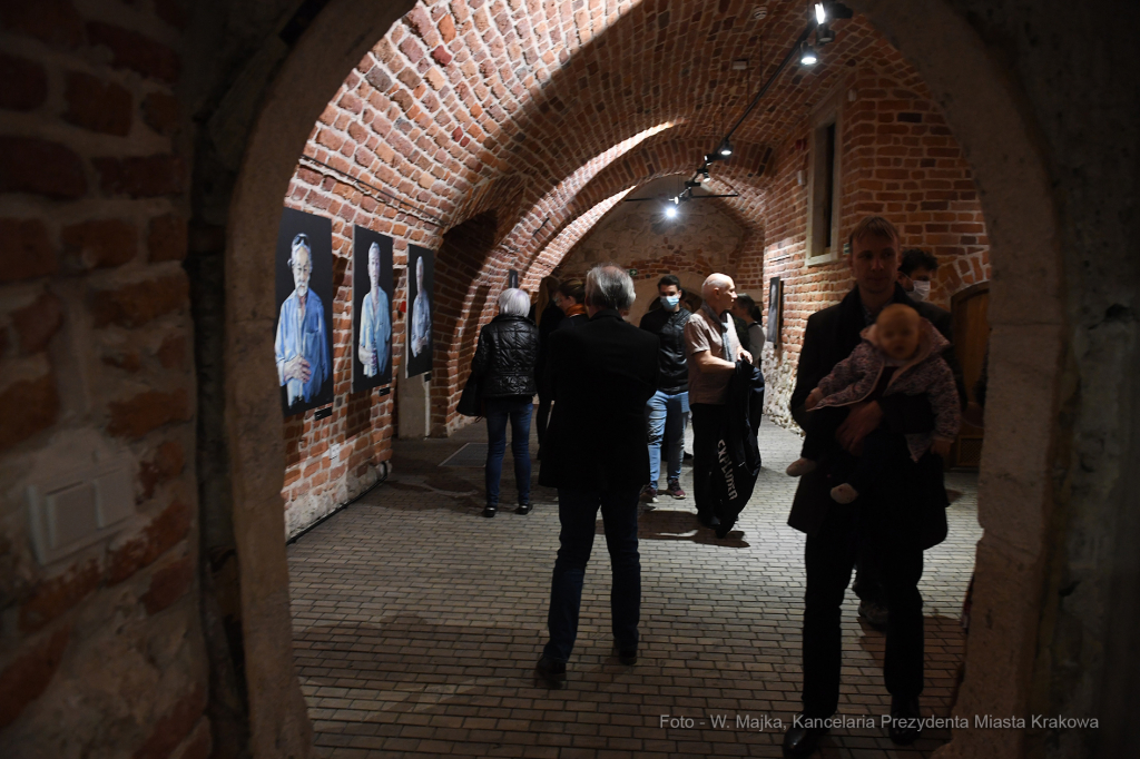 1717jpg.jpg-Otwarcie ekspozycji Leszka Sobockiego „Portrety krakowian”  Autor: W. Majka