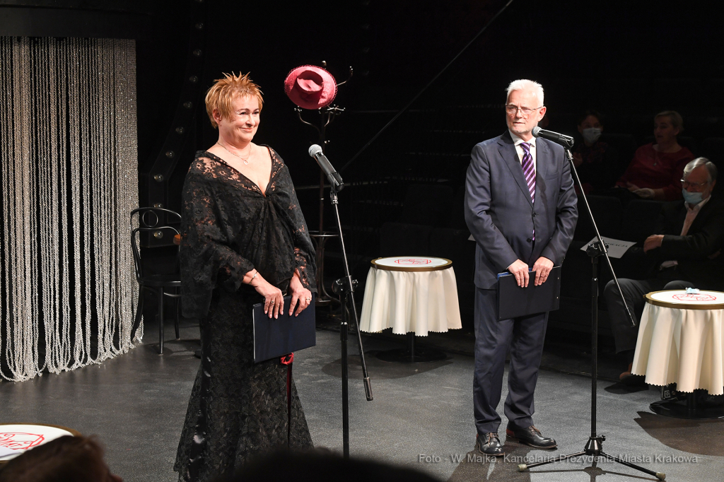 011jpg.jpg-Na Rzecz Rozwoju  Autor: W. Majka