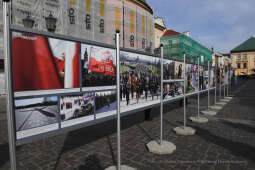 011jpg.jpg-Otwarcie wystawy Świat Czeka