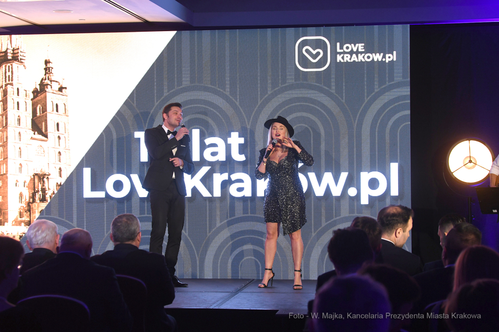 022jpg.jpg-Gala 10-lecia LoveKraków.pl  Autor: W. Majka
