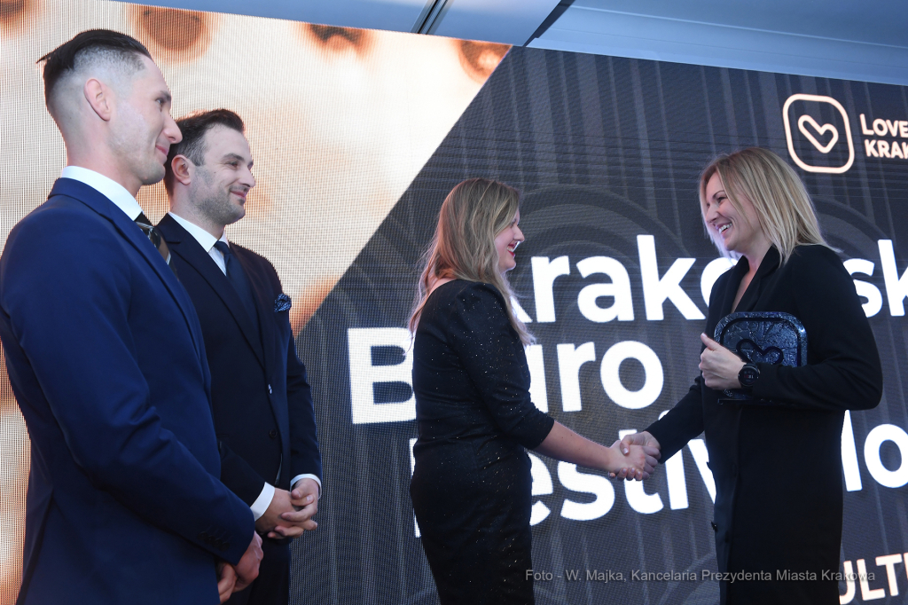 1515jpg.jpg-Gala 10-lecia LoveKraków.pl  Autor: W. Majka