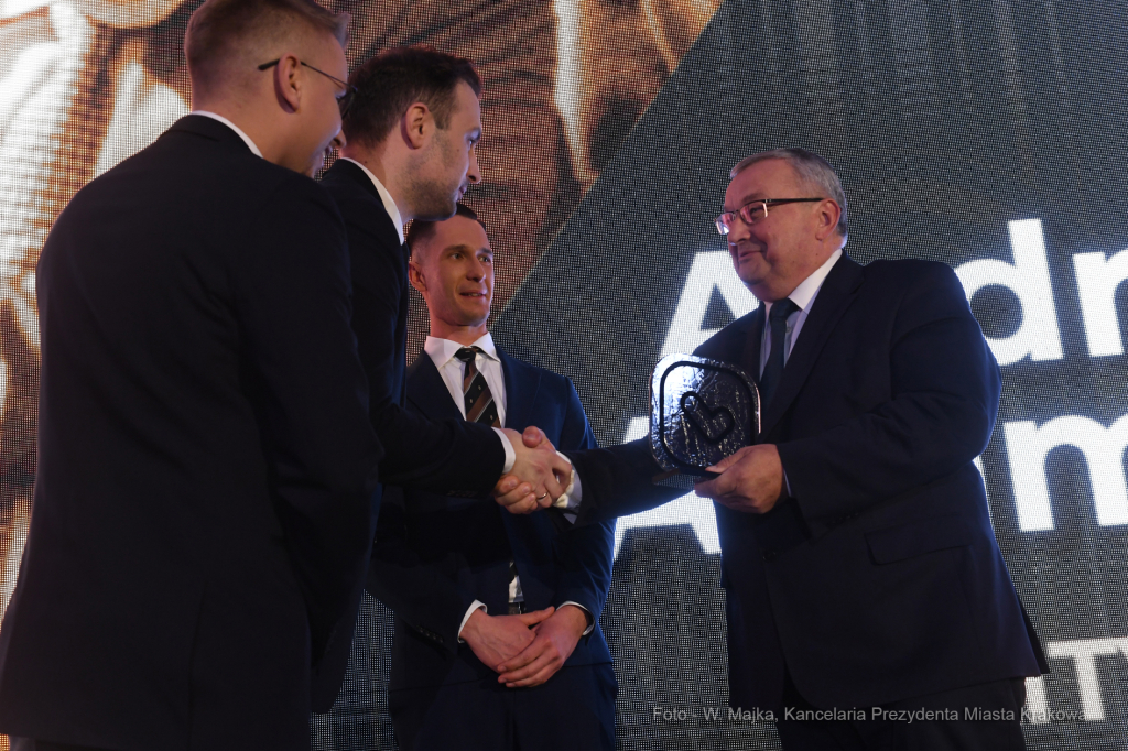 3030jpg.jpg-Gala 10-lecia LoveKraków.pl  Autor: W. Majka