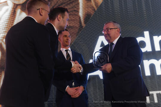 3030jpg.jpg-Gala 10-lecia LoveKraków.pl