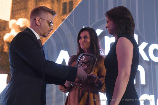 3434jpg.jpg-Gala 10-lecia LoveKraków.pl