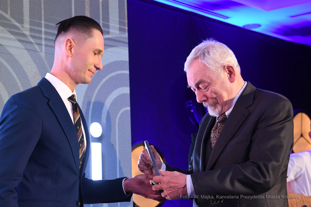 3838jpg.jpg-Gala 10-lecia LoveKraków.pl  Autor: W. Majka