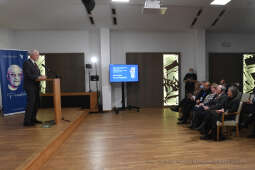 088jpg.jpg-In Veritate