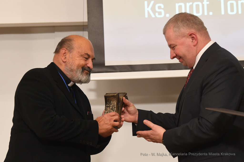 1818jpg.jpg-In Veritate  Autor: W. Majka