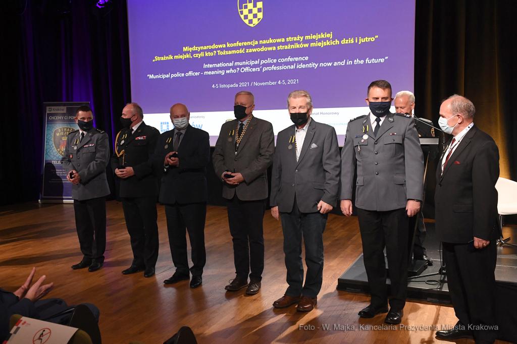 3232jpg.jpg-30-lecie Straży Miejskiej  Autor: W. Majka