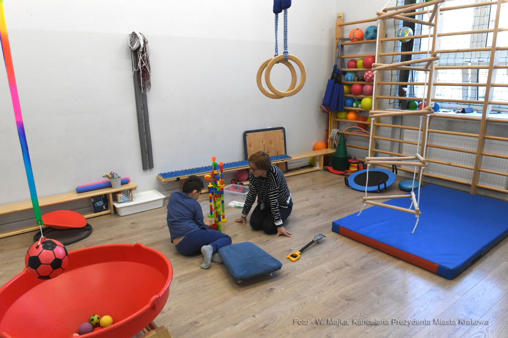 044jpg.jpg-centrum rodziców  Autor: W. Majka