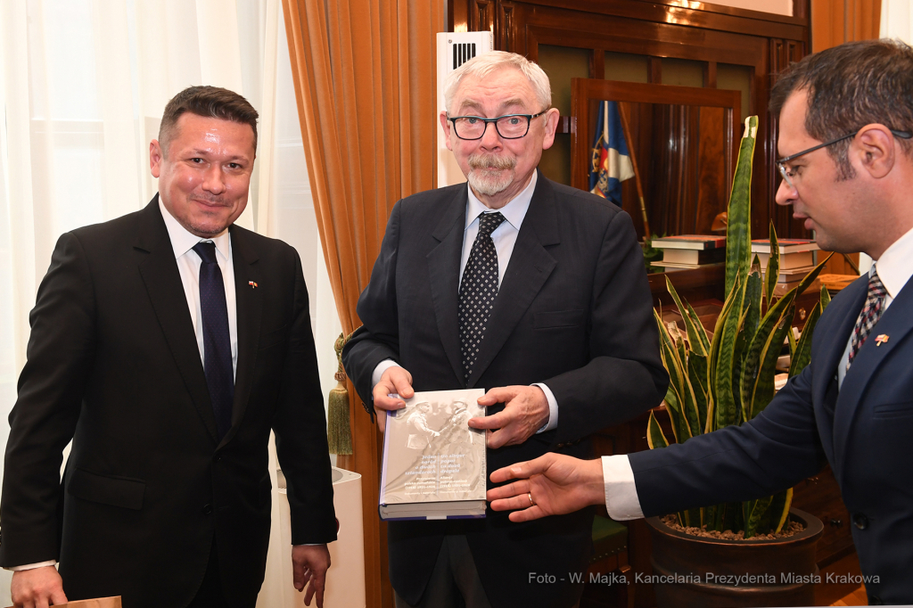 088jpg.jpg-amb. Rumunii  Autor: W. Majka