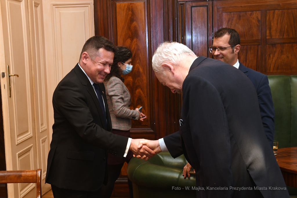 1111jpg.jpg-amb. Rumunii  Autor: W. Majka