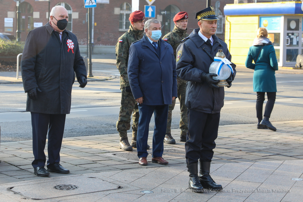 bs_211111_3406.jpg-Uroczystości, 11 Listopada, Kośmider  Autor: B. Świerzowski