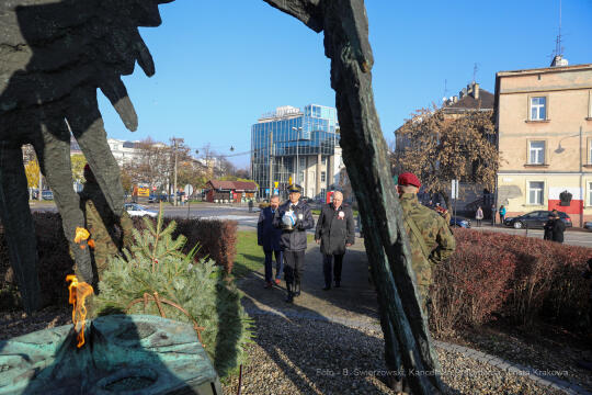 bs_211111_3470.jpg-Uroczystości, 11 Listopada, Kośmider